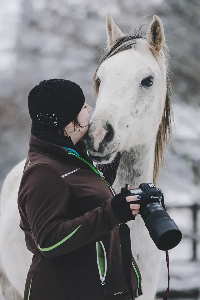 Jennifer Raßmann-Wagner bei der Tierfotografie